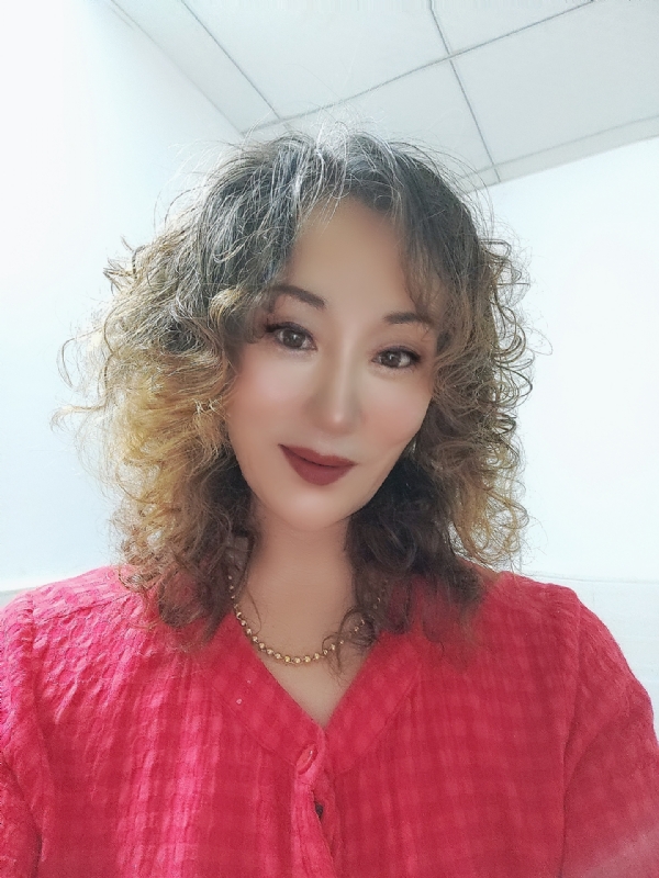 燕子的第一张照片--黄冈相亲服务中心