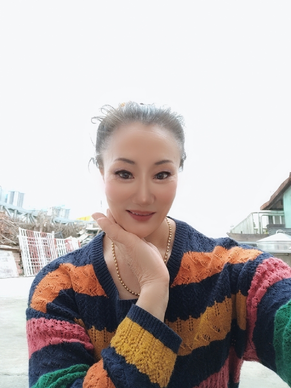燕子的第四张照片--黄冈相亲服务中心