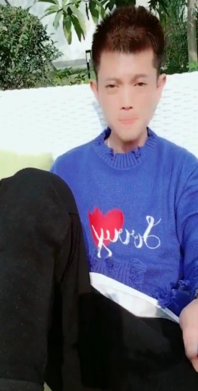 维咔嘶的第三张照片--黄冈相亲服务中心