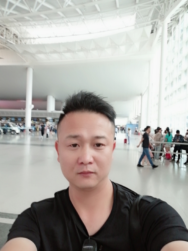 一叶知秋的第一张照片--黄冈相亲服务中心