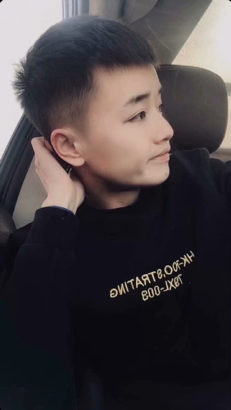 锁洋的第一张照片--黄冈相亲服务中心