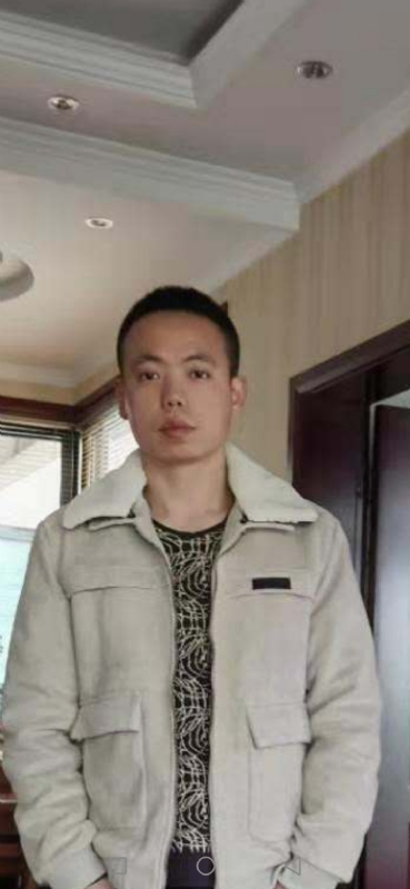 tom的第一张照片--黄冈相亲服务中心