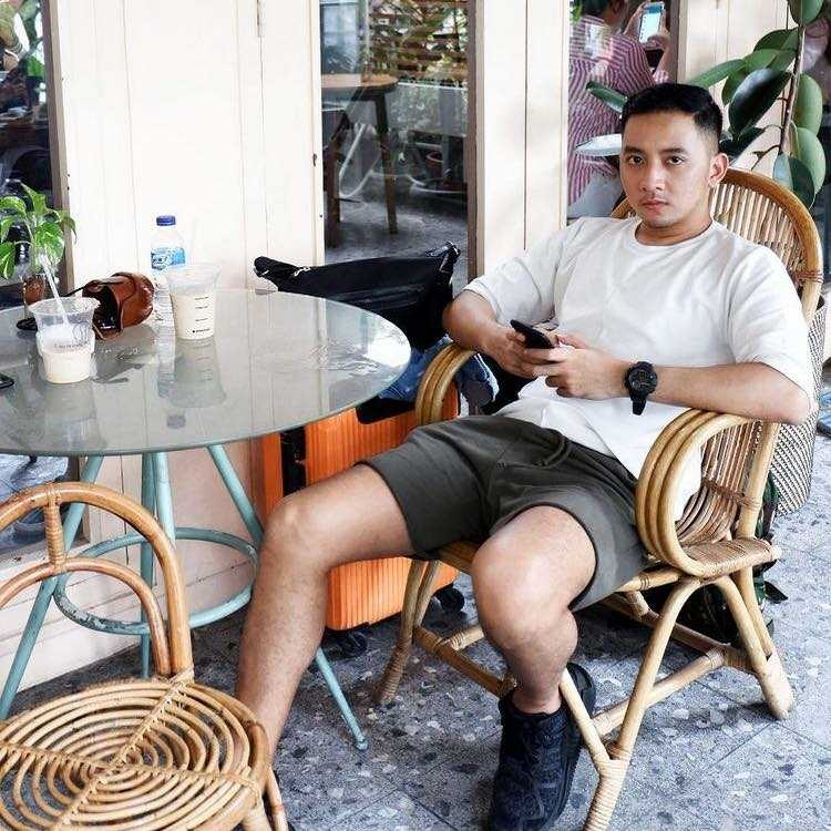 愛的供養的第一张照片--黄冈相亲服务中心