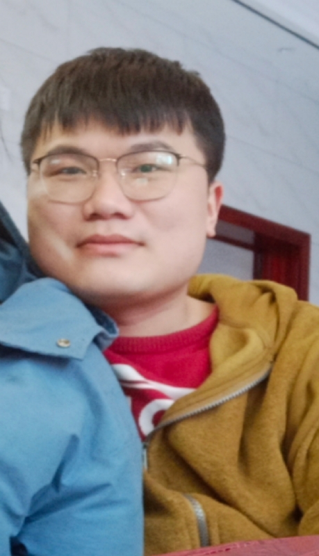 李文陆的第一张照片--黄冈相亲服务中心