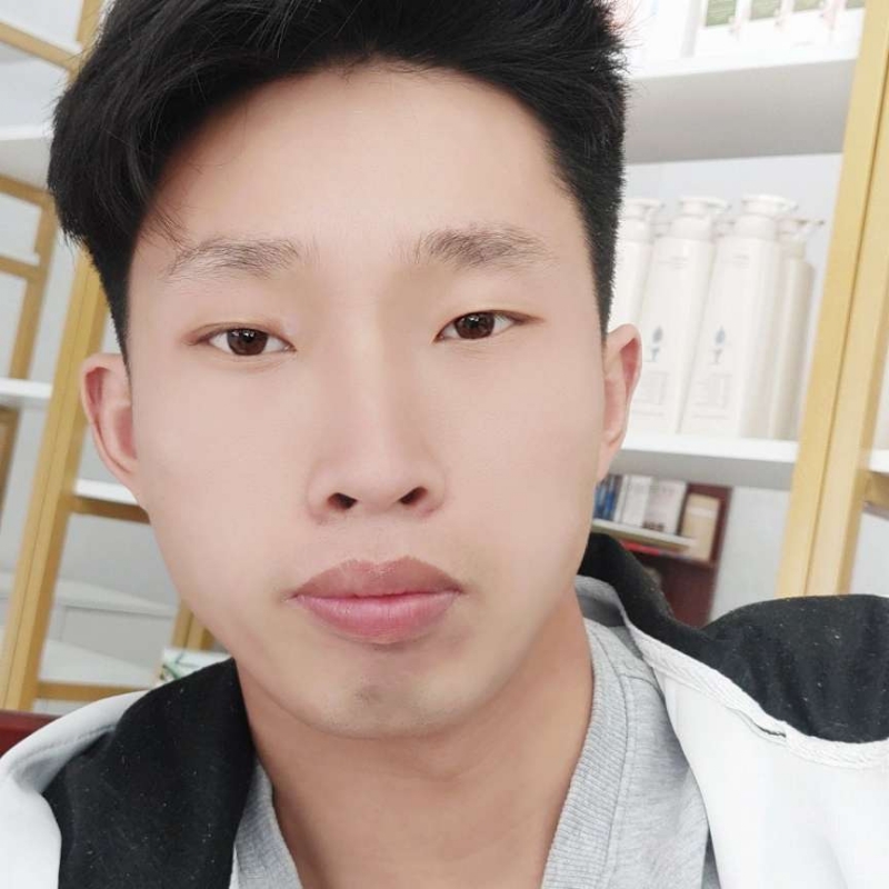 波澜不惊的第一张照片--黄冈相亲服务中心