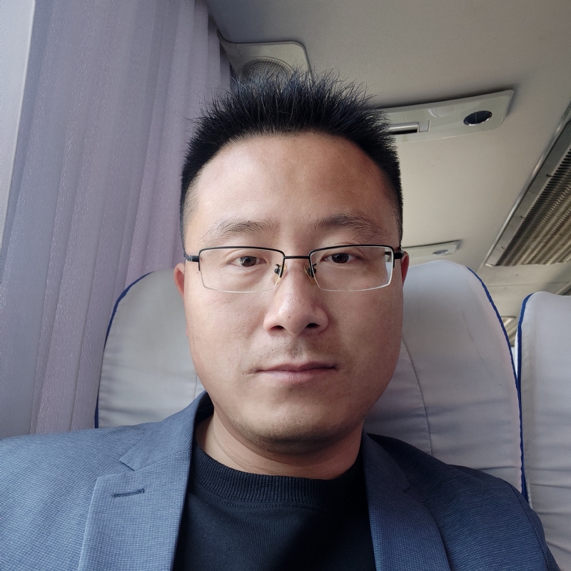 桑业挺的第一张照片--黄冈相亲服务中心