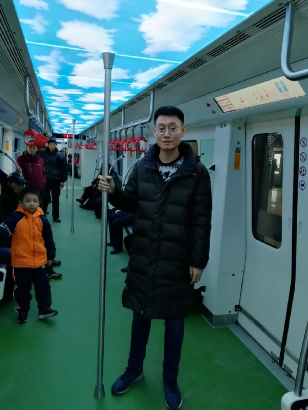 朱利安的第三张照片--黄冈相亲服务中心