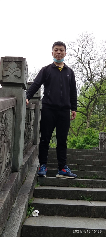 翁的第一张照片--黄冈相亲服务中心