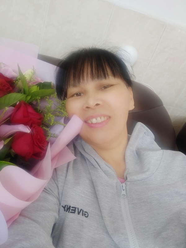 言言的第一张照片--黄冈相亲服务中心