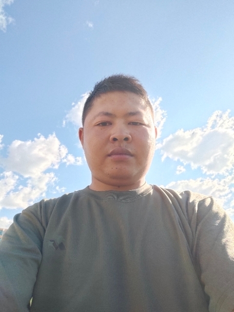 小马的第一张照片--黄冈相亲服务中心