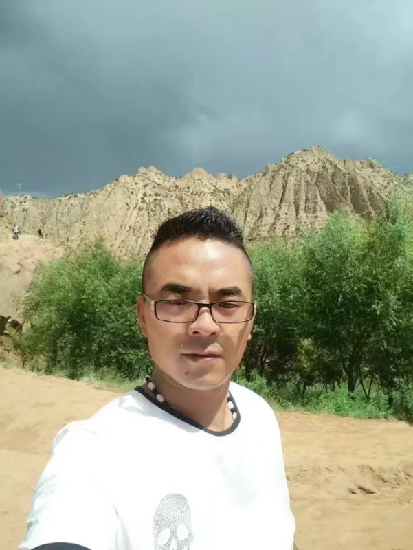 无情的沙尘暴的第一张照片--黄冈相亲服务中心