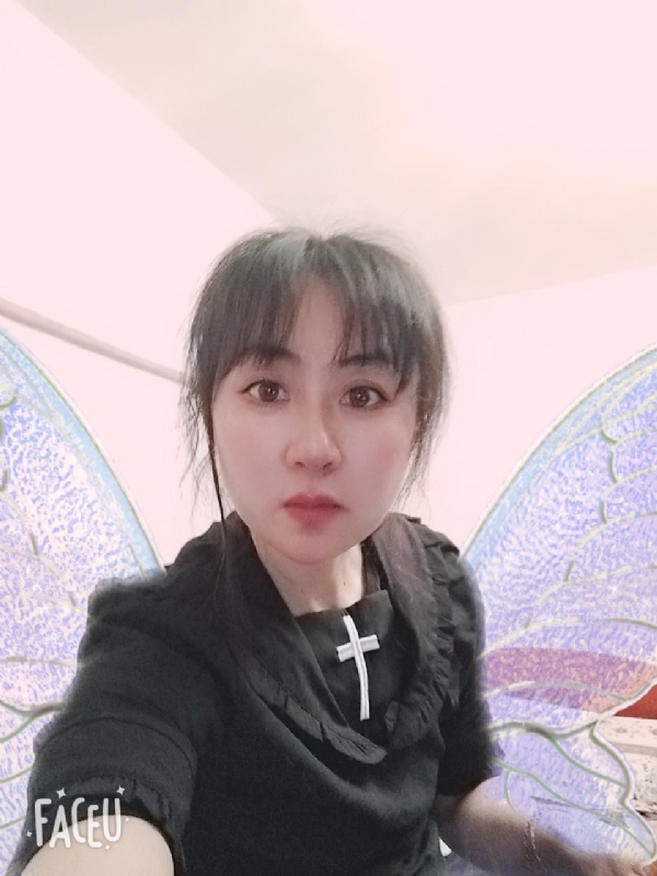 luckycloud的第二张照片--黄冈相亲服务中心
