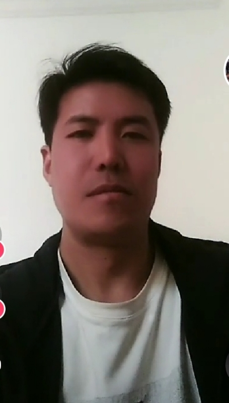 王显平的第一张照片--黄冈相亲服务中心