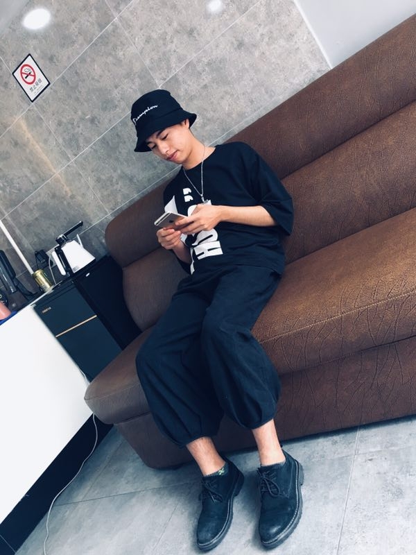 寻找的第三张照片--黄冈相亲服务中心