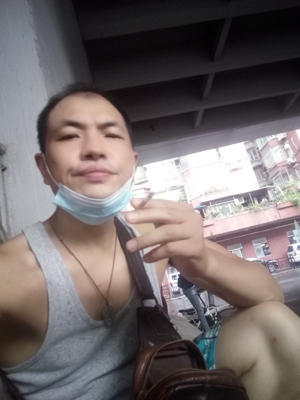 H21的第二张照片--黄冈相亲服务中心