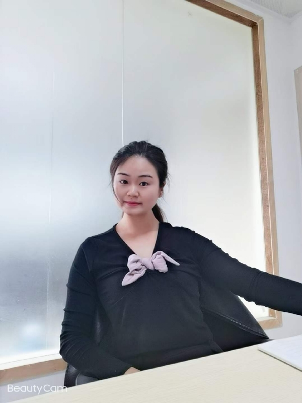 美美在深的第一张照片--黄冈相亲服务中心