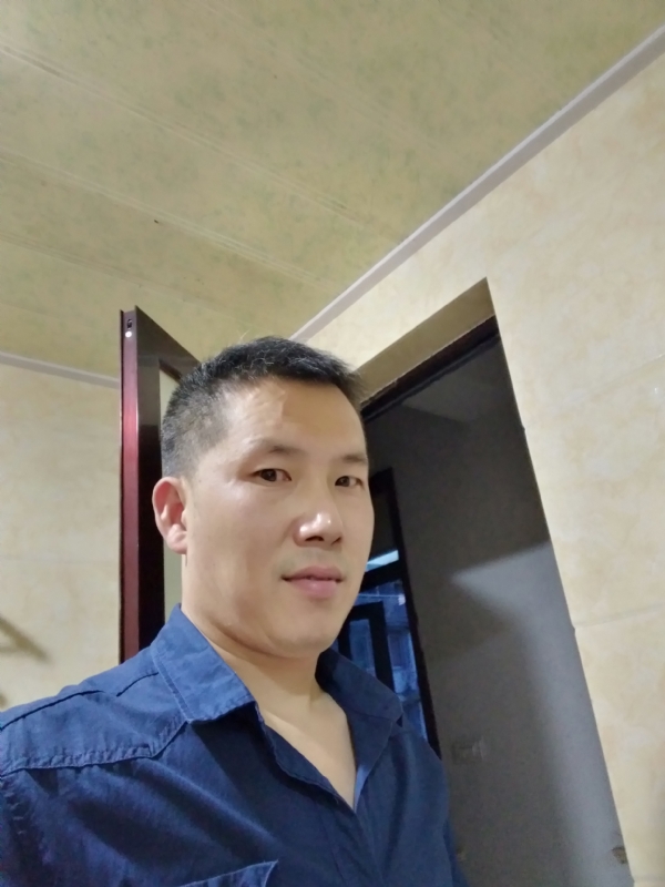 余生搀扶走的第一张照片--黄冈相亲服务中心