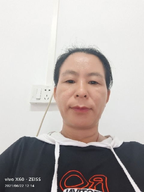 琼的第一张照片--黄冈相亲服务中心