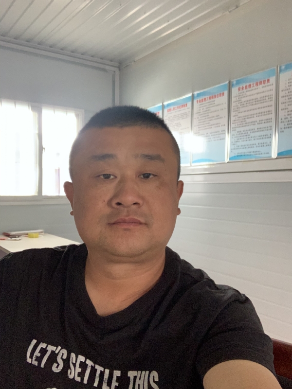 丘山??的第一张照片--黄冈相亲服务中心