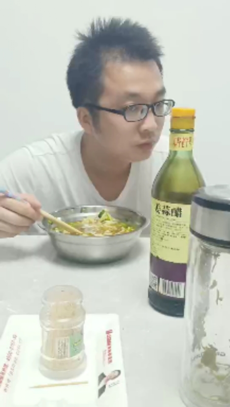 超超的第一张照片--黄冈相亲服务中心