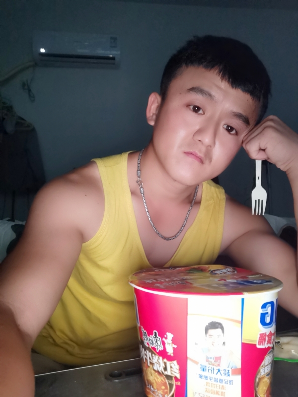 飞飞的第三张照片--黄冈相亲服务中心