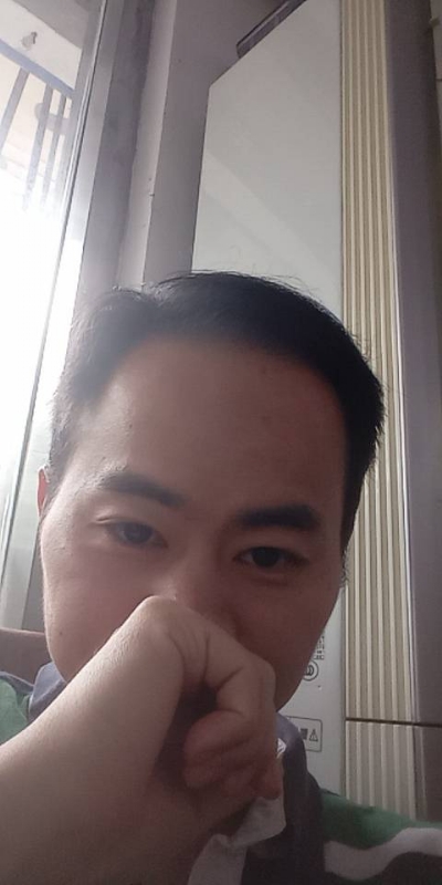 90年大叔的第一张照片--黄冈相亲服务中心