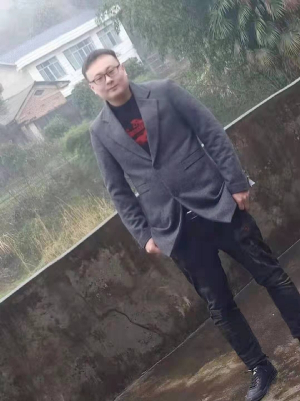 冰城的第一张照片--黄冈相亲服务中心