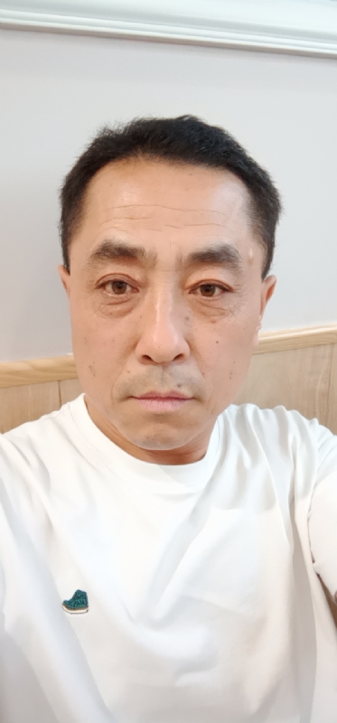 大漠孤烟的第一张照片--黄冈相亲服务中心