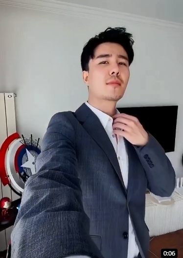 孤獨一郎的第一张照片--黄冈相亲服务中心