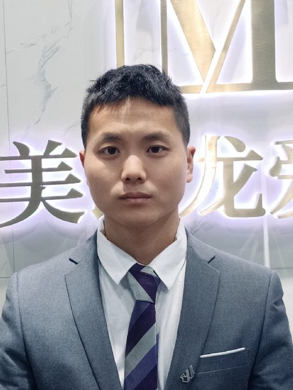 武路的第一张照片--黄冈相亲服务中心