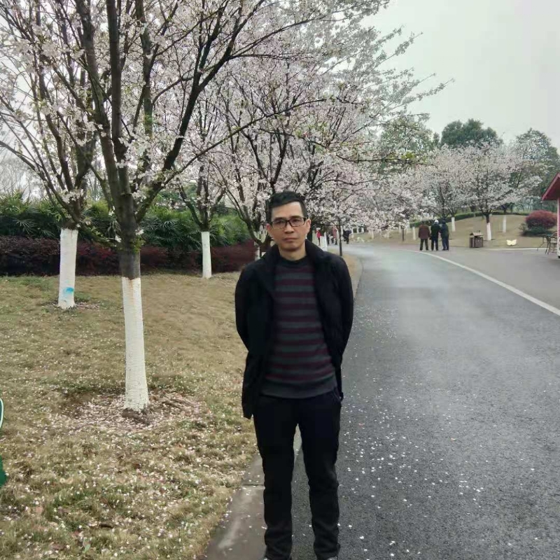 痴心爱人的第一张照片--黄冈相亲服务中心