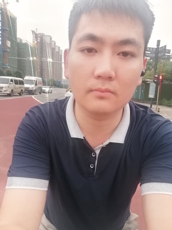 露露的第一张照片--黄冈相亲服务中心