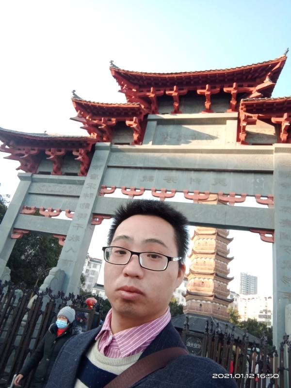 碧血丹心的第一张照片--黄冈相亲服务中心