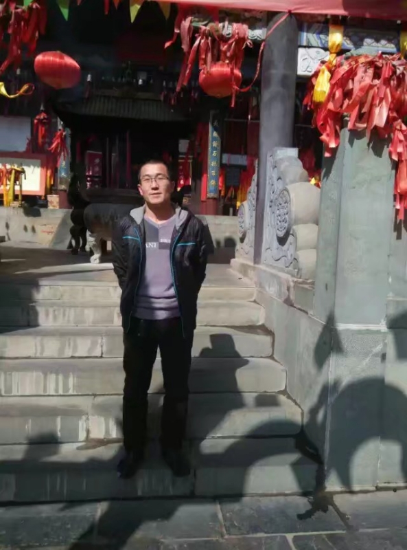 淡然的第一张照片--黄冈相亲服务中心