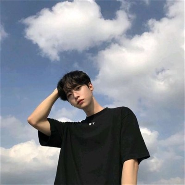 不忘初心的第一张照片--黄冈相亲服务中心