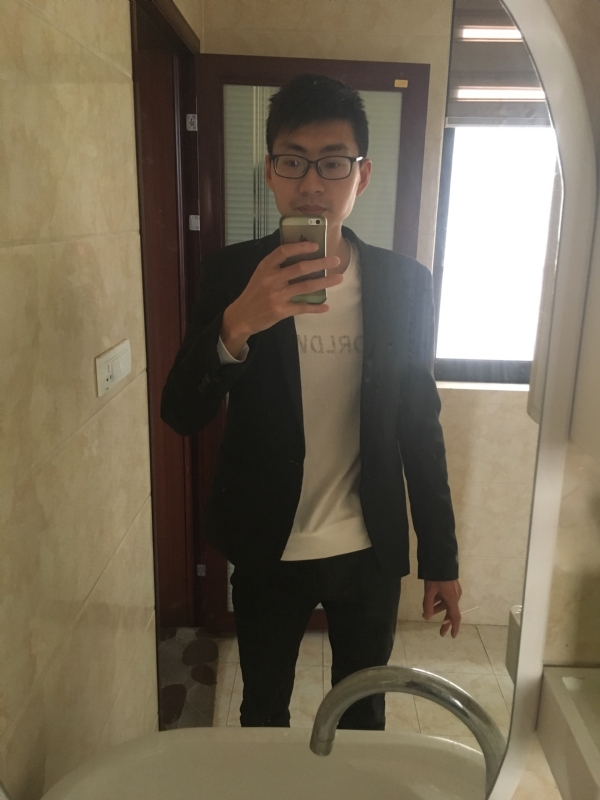 一生何求的第一张照片--黄冈相亲服务中心