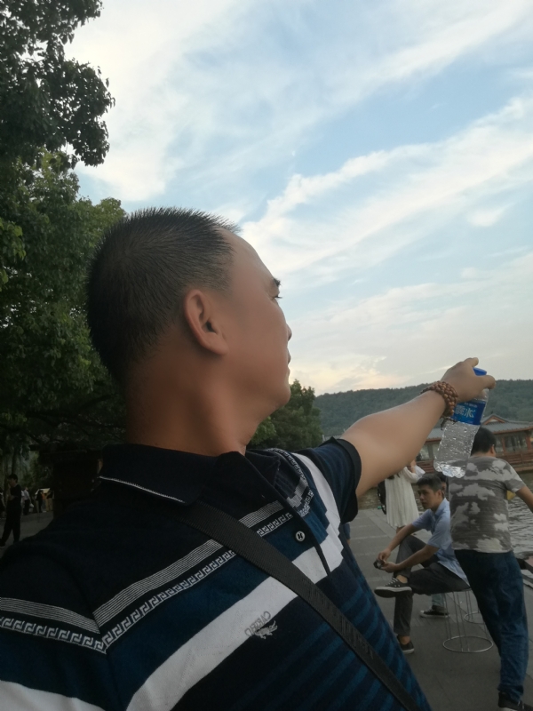 木子五的第四张照片--黄冈相亲服务中心