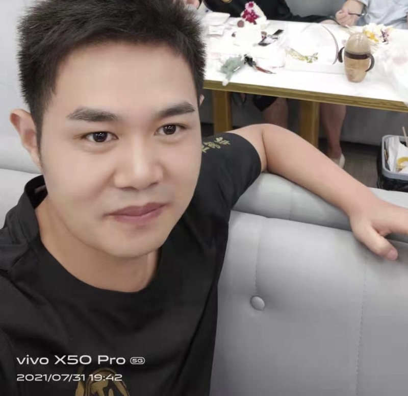 阳洋杨的第一张照片--黄冈相亲服务中心
