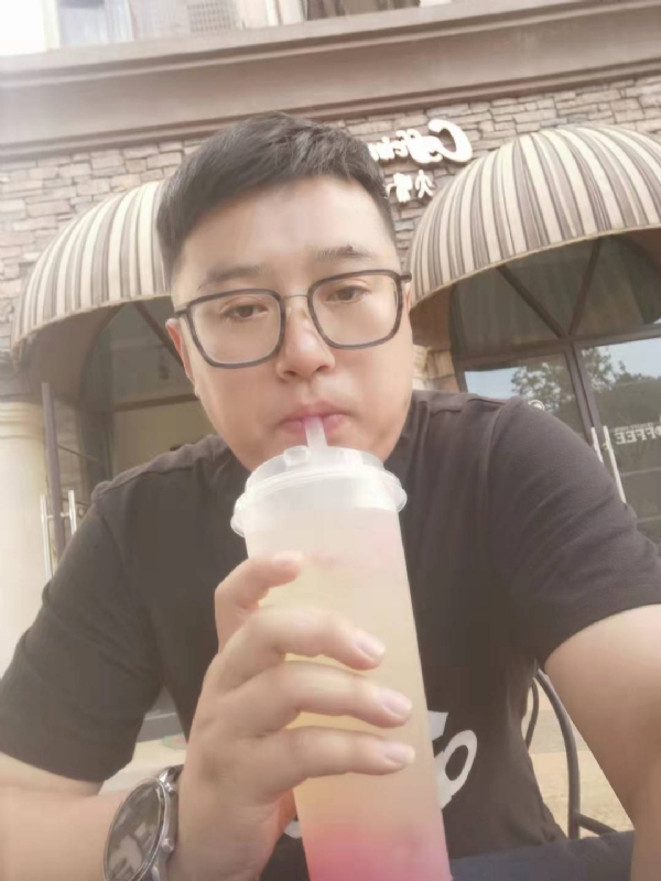 半旧情怀的第一张照片--黄冈相亲服务中心