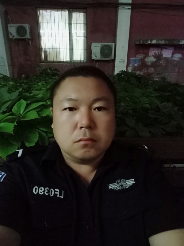 冯宇的第一张照片--黄冈相亲服务中心