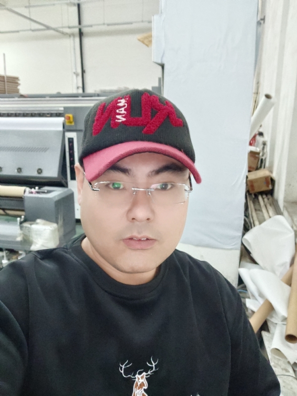 胖子的第一张照片--黄冈相亲服务中心