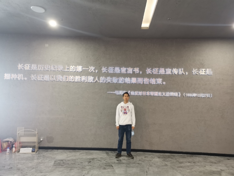 踏浪而来的第一张照片--黄冈相亲服务中心