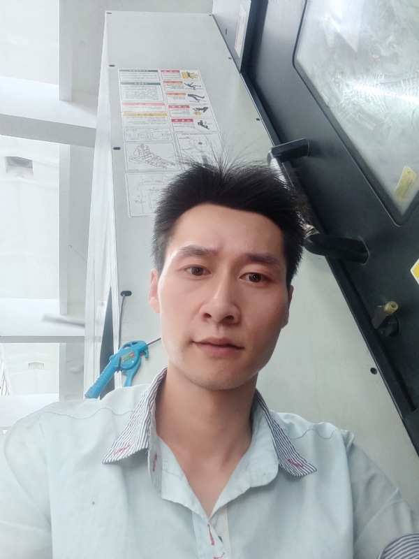 丽影封存的第一张照片--黄冈相亲服务中心