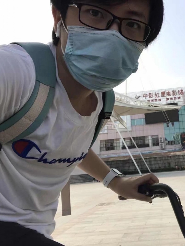 丁先生的第二张照片--黄冈相亲服务中心