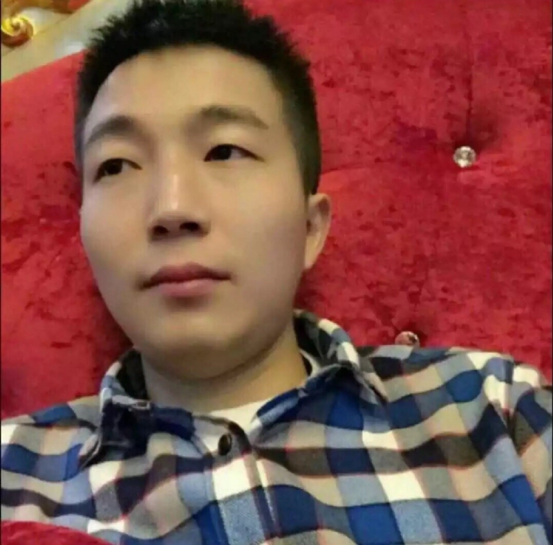 崩塌的信仰的第一张照片--黄冈相亲服务中心