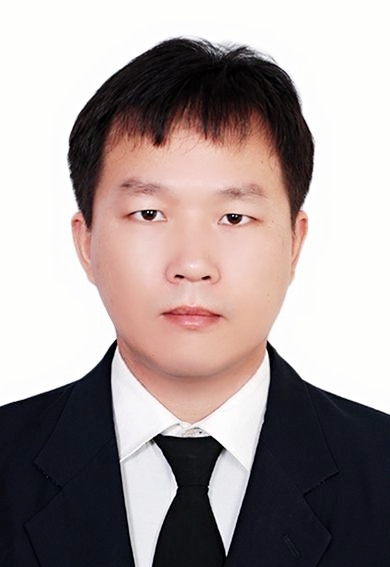 草帽借箭的第一张照片--黄冈相亲服务中心