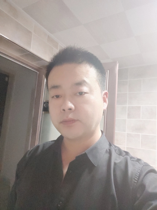yangyongpingaoi的第二张照片--黄冈相亲服务中心