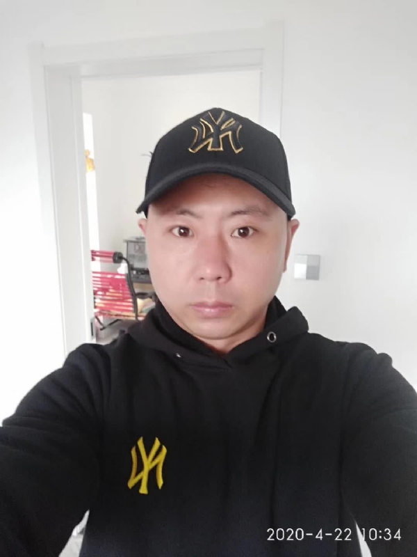 风起的第一张照片--黄冈相亲服务中心