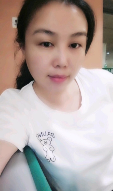 淡淡的云的第四张照片--黄冈相亲服务中心