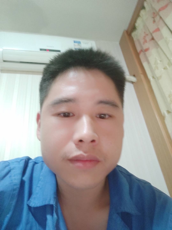 寻一人过一生的第一张照片--黄冈相亲服务中心